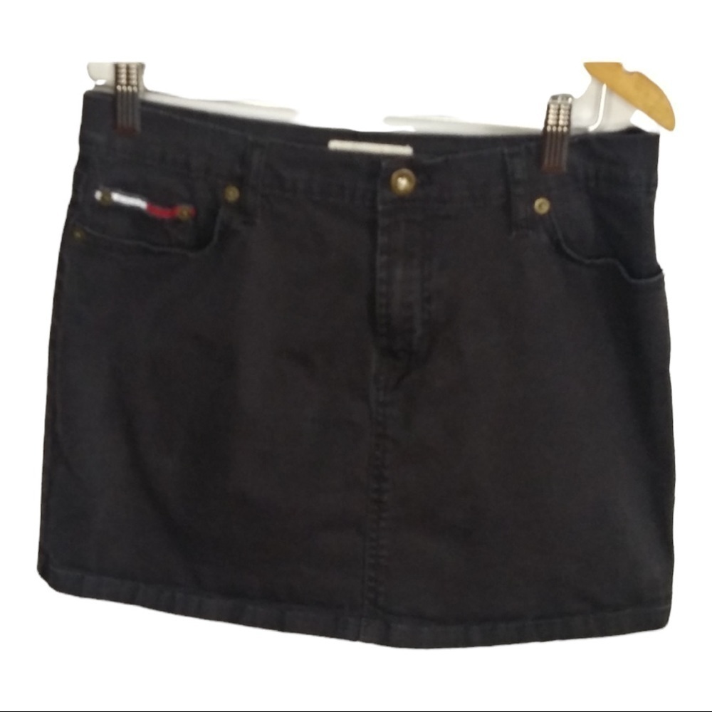 Tommy Hilfiger Black skirt size 5